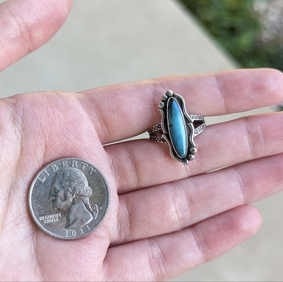 Vintage sterling silver 925 blue oval turquoise Native American tribal ring - Picture 4 of 5